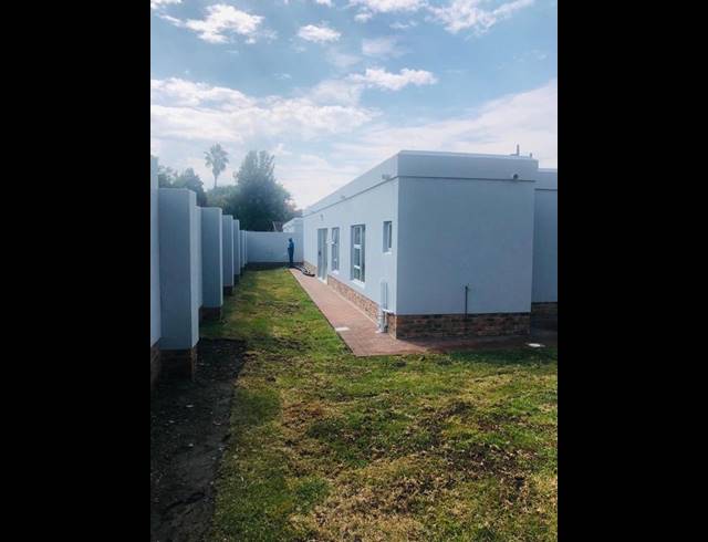 3 BEDROOM HOUSE FOR SALE IN FONTAINEBLEAU